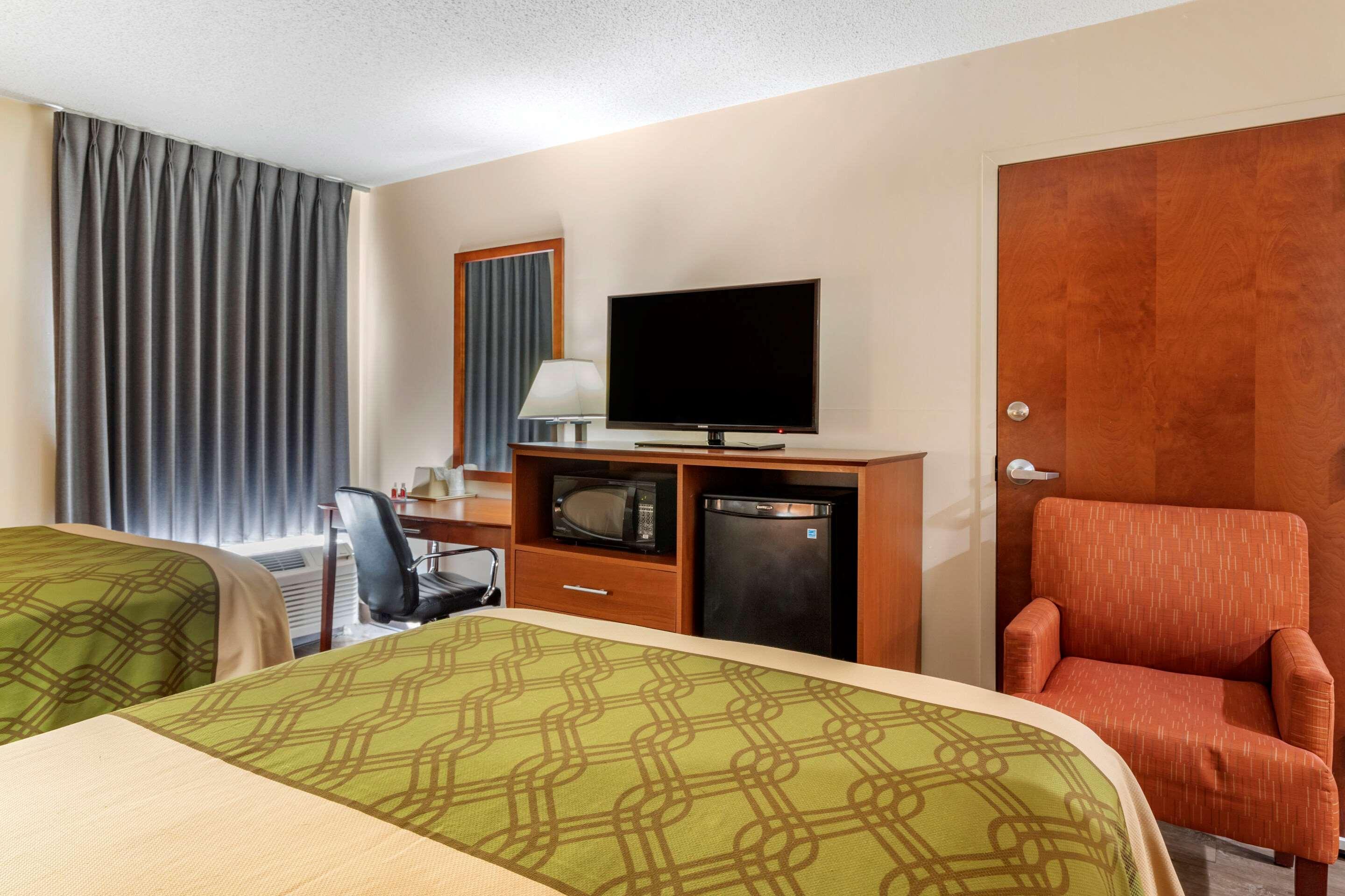 Econo Lodge St. Stephen Luaran gambar