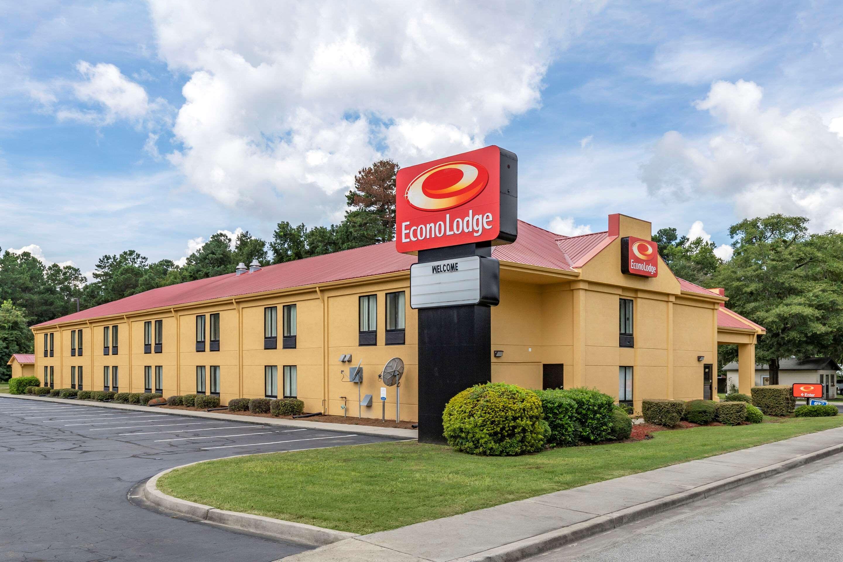 Econo Lodge St. Stephen Luaran gambar